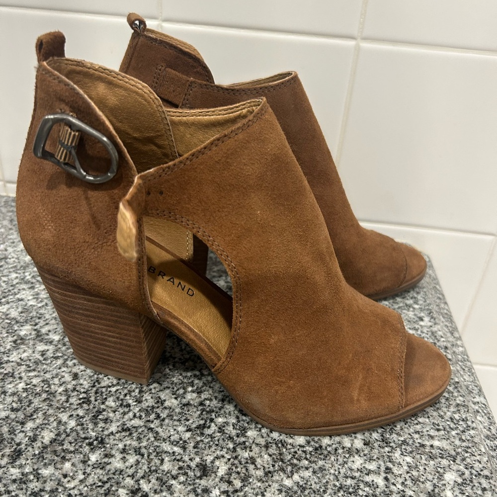 Lucky Brand Tan Suede Peep-Toe Heeled Boots